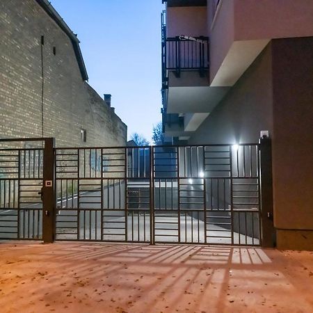 Family Resort Subotica Apartments Ngoại thất bức ảnh