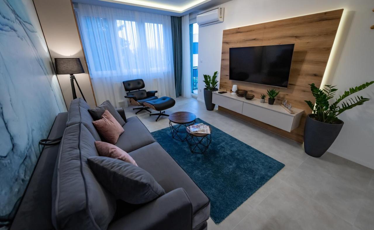 Family Resort Subotica Apartments Ngoại thất bức ảnh