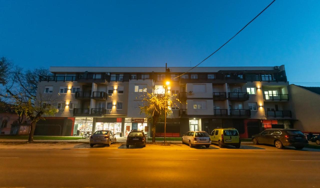 Family Resort Subotica Apartments Ngoại thất bức ảnh