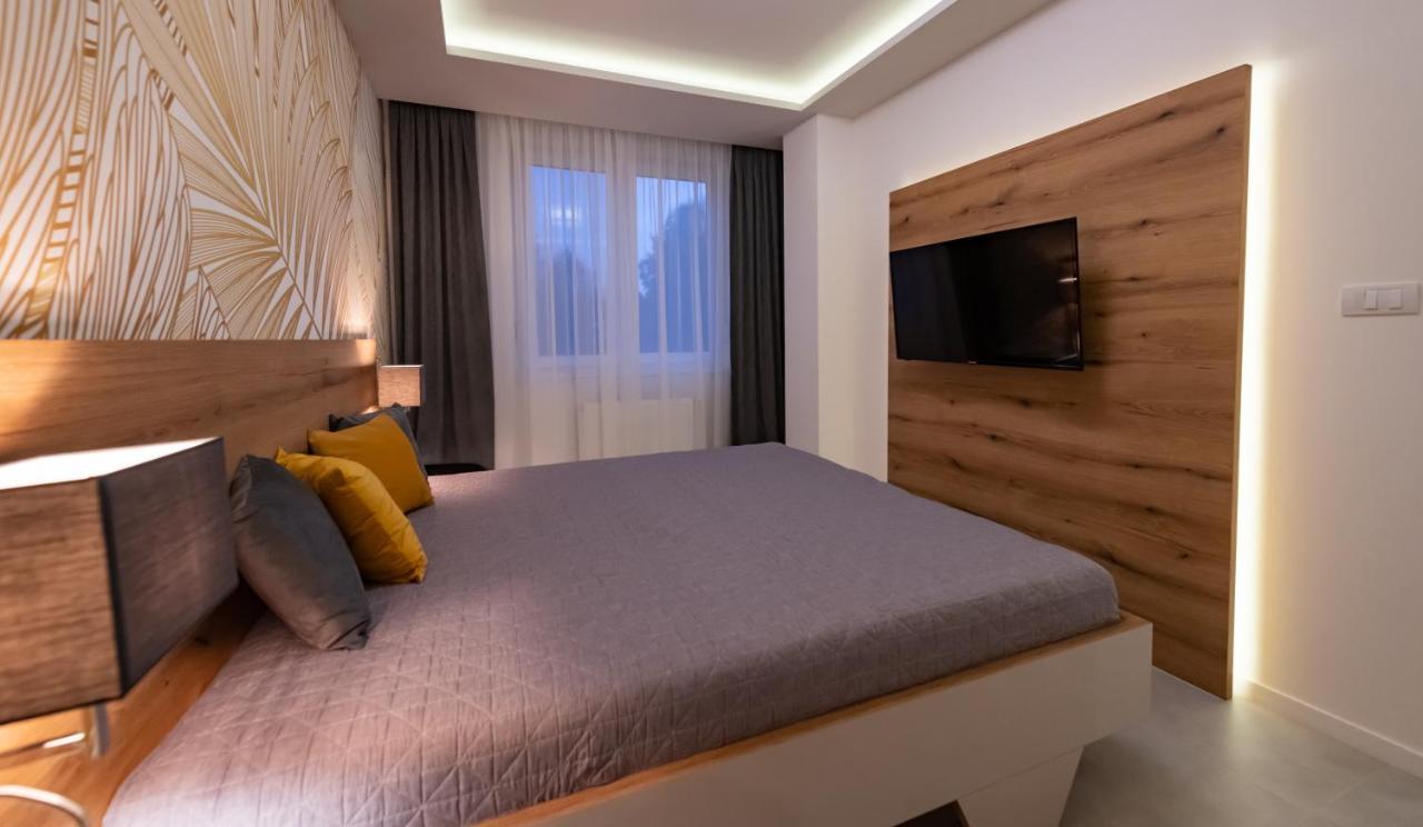 Family Resort Subotica Apartments Ngoại thất bức ảnh