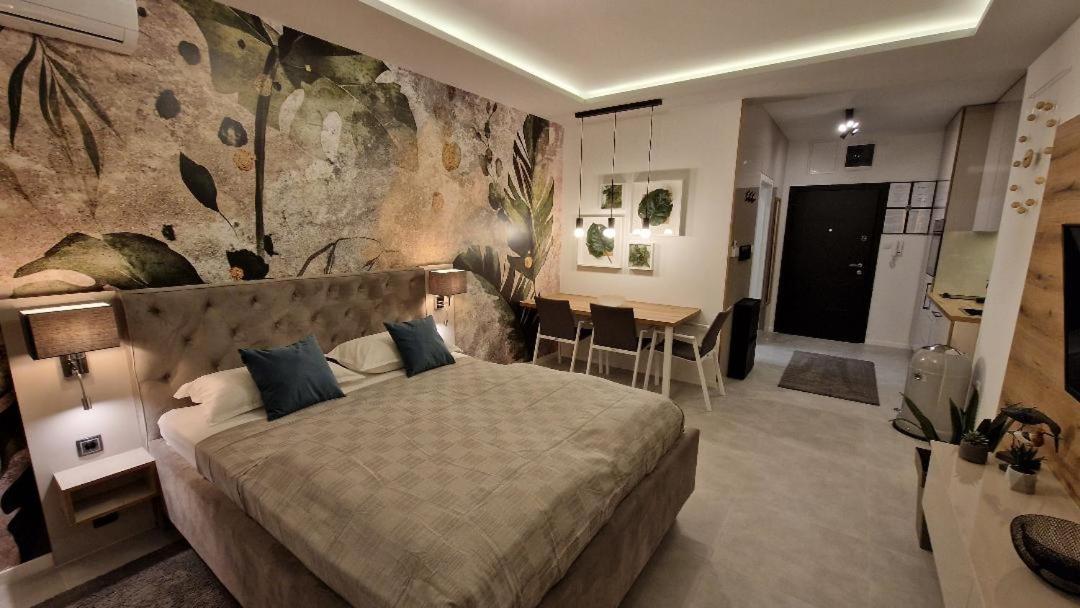 Family Resort Subotica Apartments Ngoại thất bức ảnh