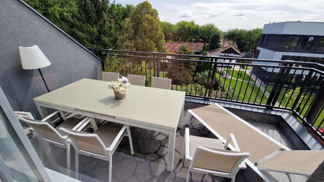 Family Resort Subotica Apartments Ngoại thất bức ảnh